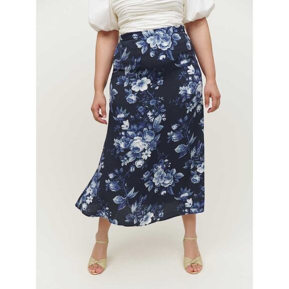 Reformation Bea Floral Crepe Skirt - 4 - Lottie
